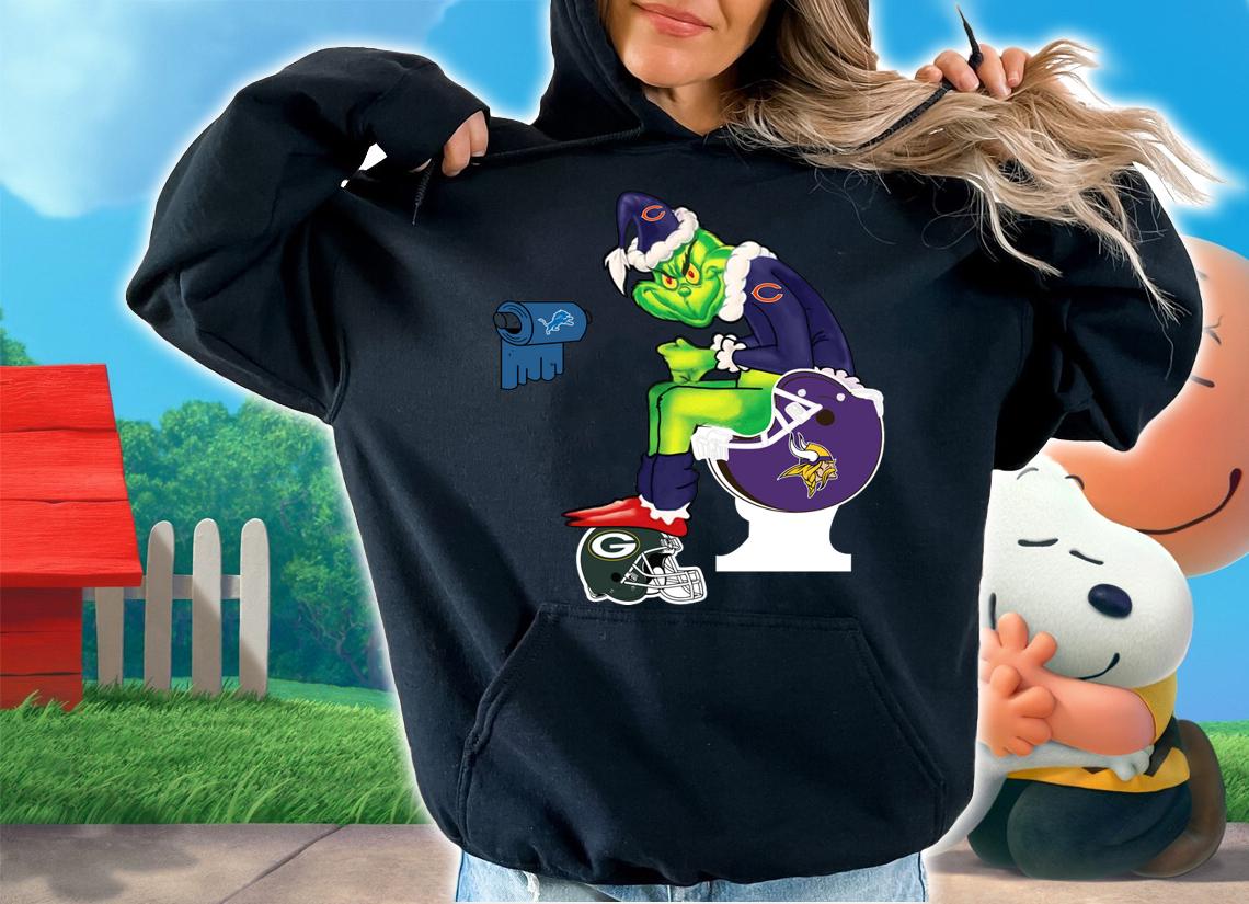 Grinch Santa Chicago Bears Minnesota Vikings Toilet Green Bay Packers t-shirt hoodie