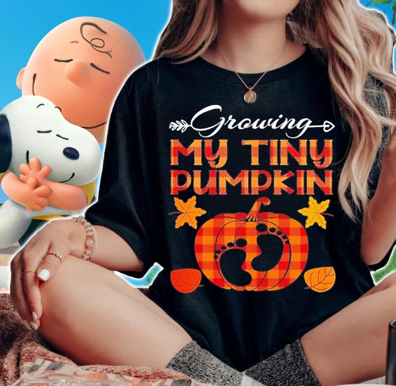 Growing My Tiny Pumpkin Thanksgiving Pregnancy Announcement Shirt t-shirt
