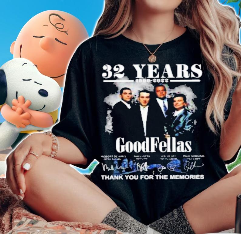 Official 32 Years 1990-2022 Goodfellas Signatures Thank You For The Memories Shirt t-shirt