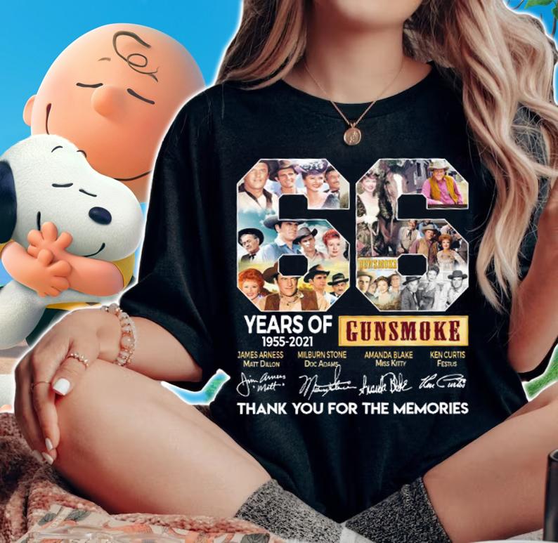 66 Years Of 1955-2021 Gunsmoke Thank You For The Memories Signatures t-shirt woman shirt