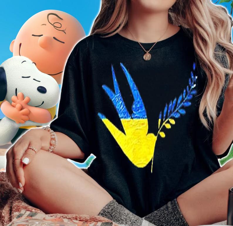 Pray For Peace Ukrainian Peace Dove T-Shirt t-shirt