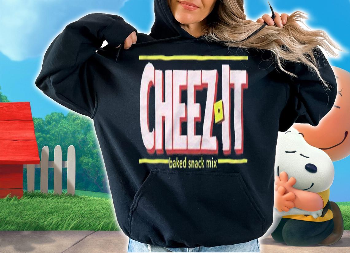 Cheez it baked snack mix T-shirt t-shirt