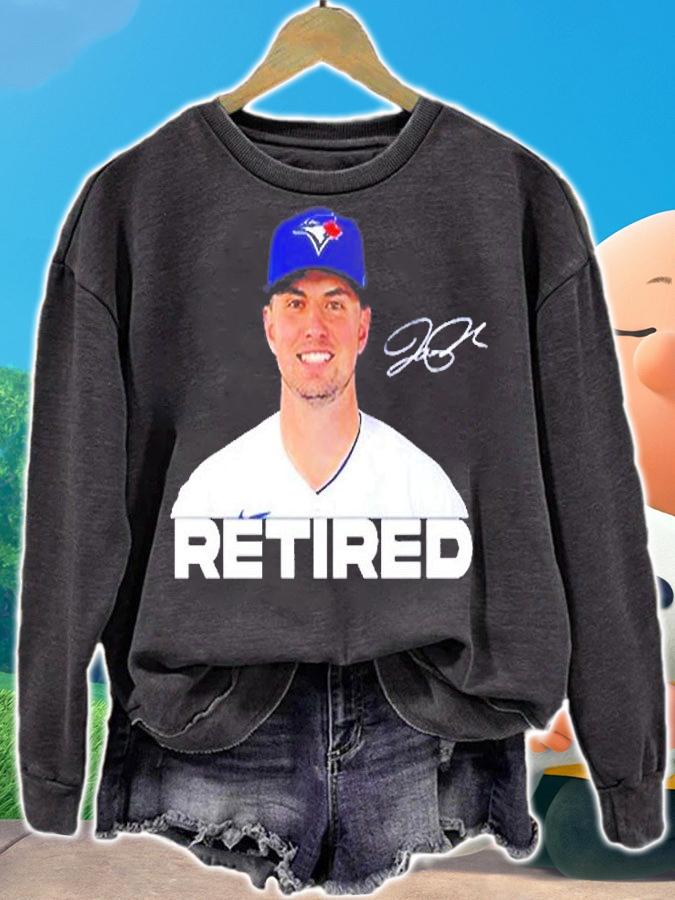 Joe Panik Retired Bassic T-Shirt t-shirt sweatshirt