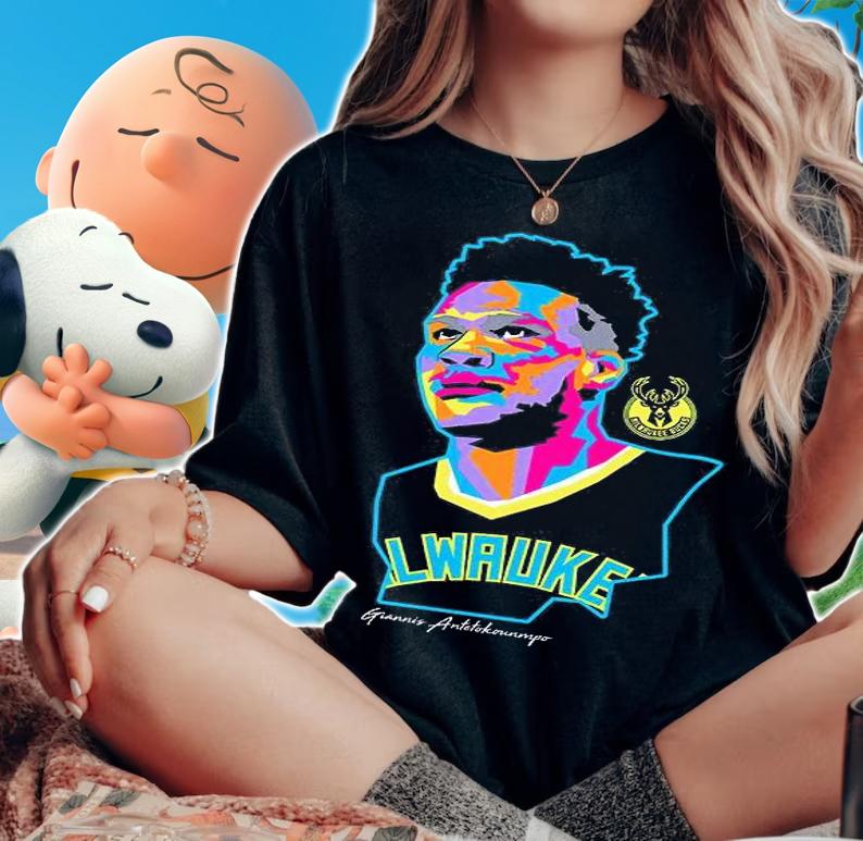 Giannis Antetokounmpo Milwaukee Bucks Basketball Signature T-Shirt woman shirt