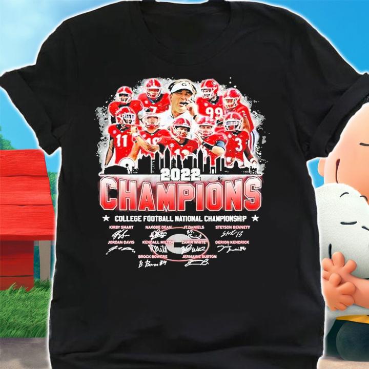 Georgia Bulldogs 2022 Champions College Football National Championship signatures shirt