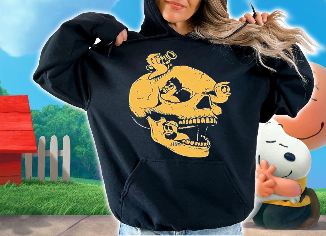 OneyPlays awesome sweet Skull with worms in it gold variant T-shirt