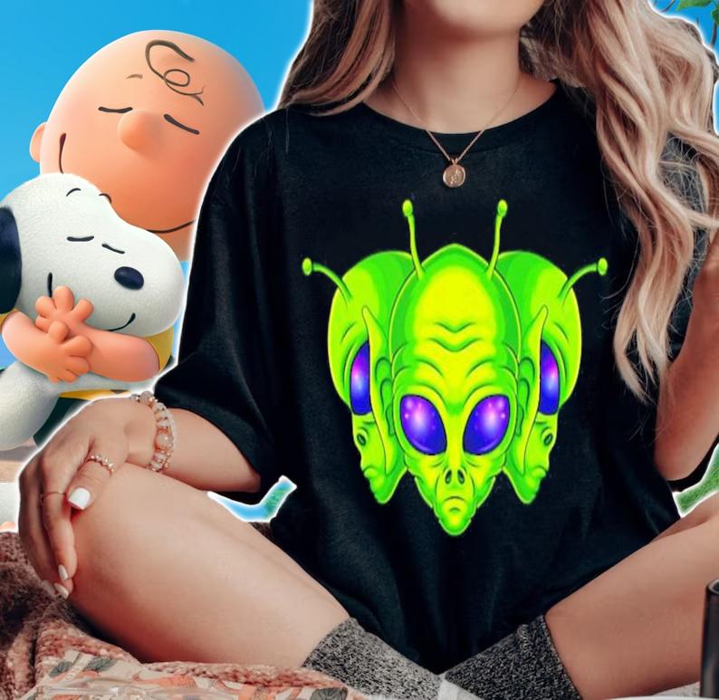 Alien Head Colorful shirt woman shirt