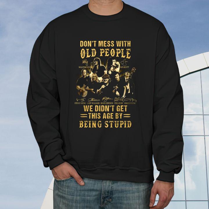 Sweatshirt Sweatshirt