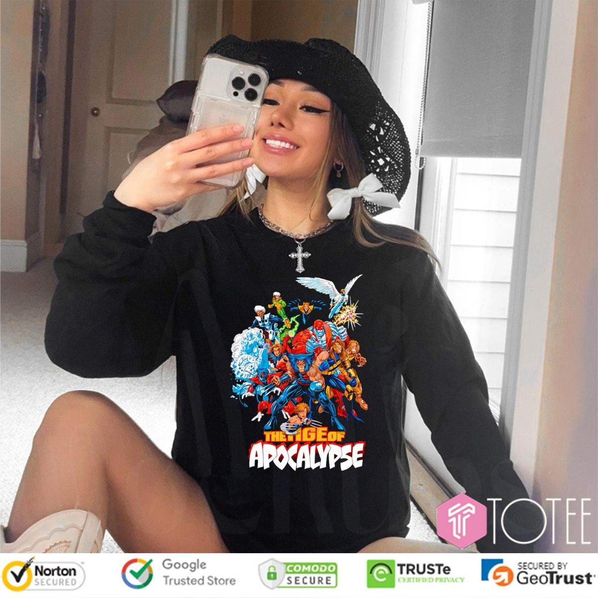 Sweatshirt
